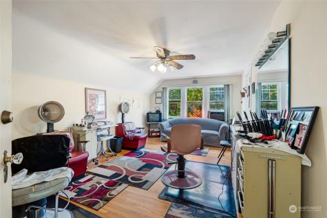 324 25th Avenue S Seattle WA 98144