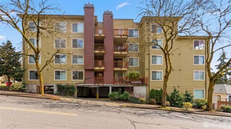 8745 Greenwood Avenue N Seattle WA 98103