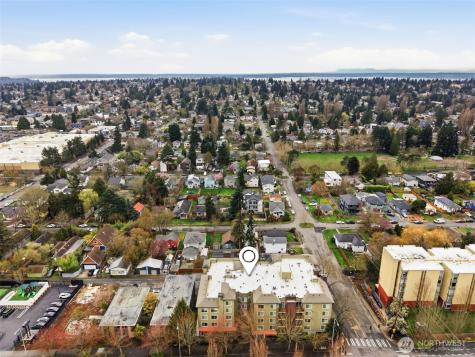 8745 Greenwood Avenue N Seattle WA 98103