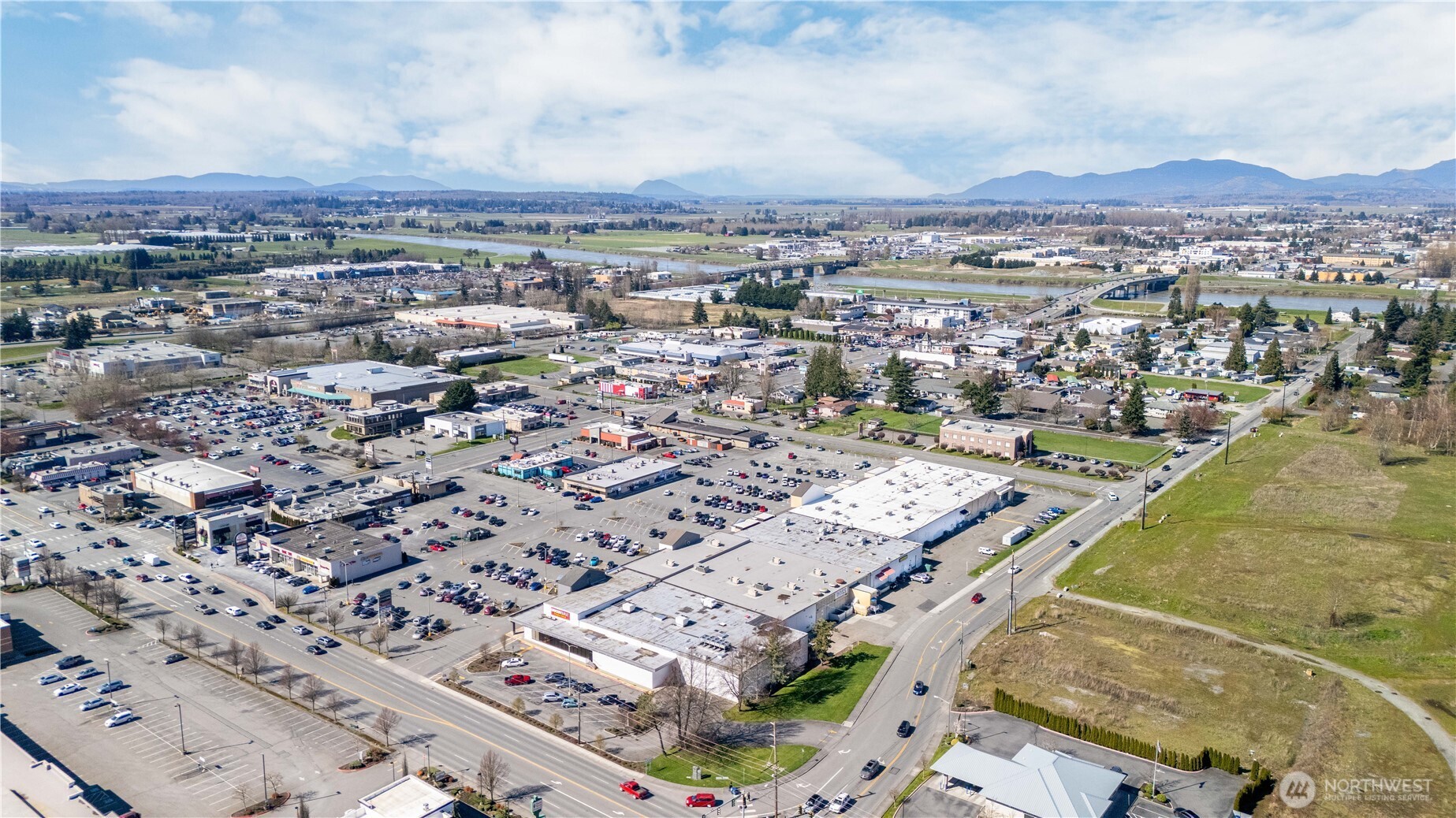 525 E College Way Mount Vernon WA 98273