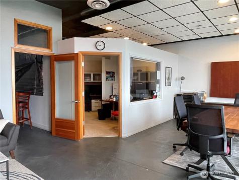 6044 Seaview Avenue NW Seattle WA 98107