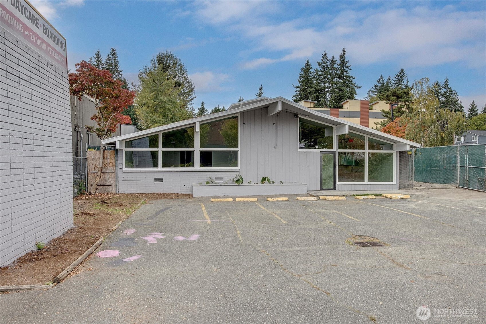 13045 Lake City Way NE Seattle WA 98125