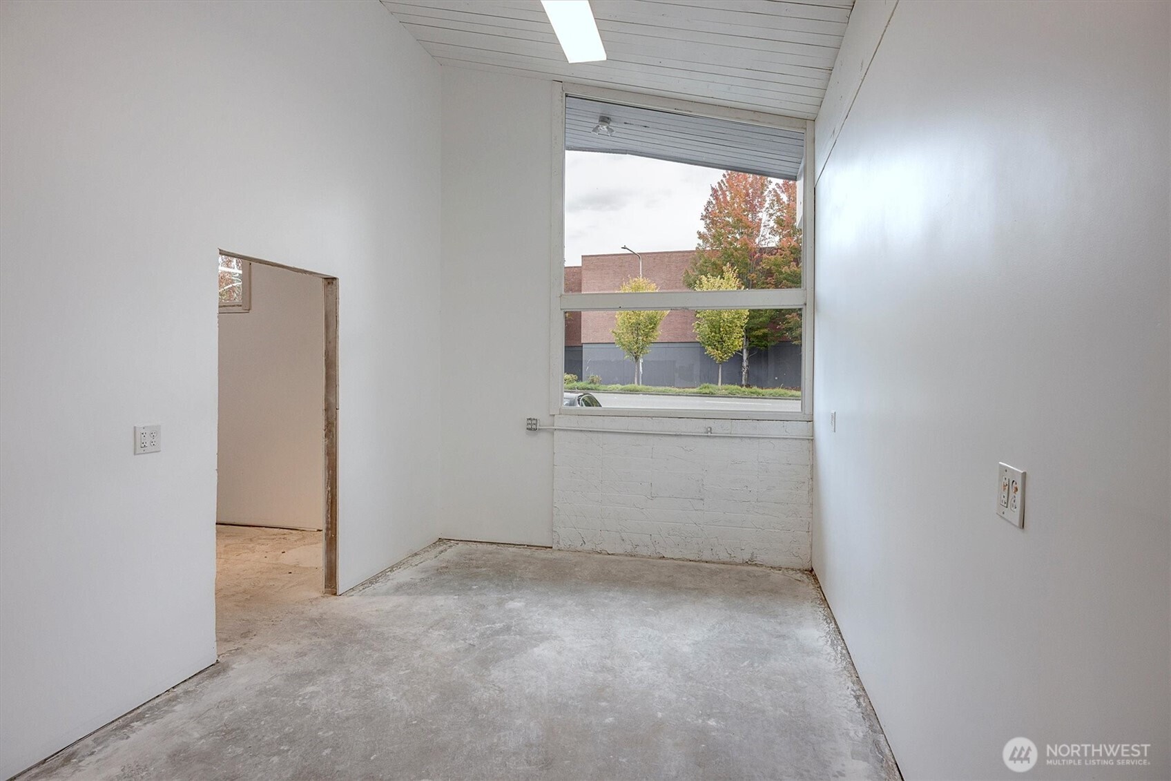 13045 Lake City Way NE Seattle WA 98125