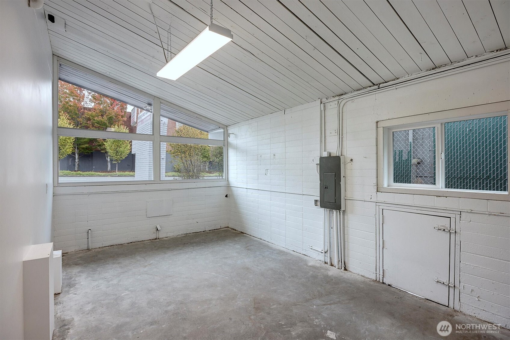 13045 Lake City Way NE Seattle WA 98125