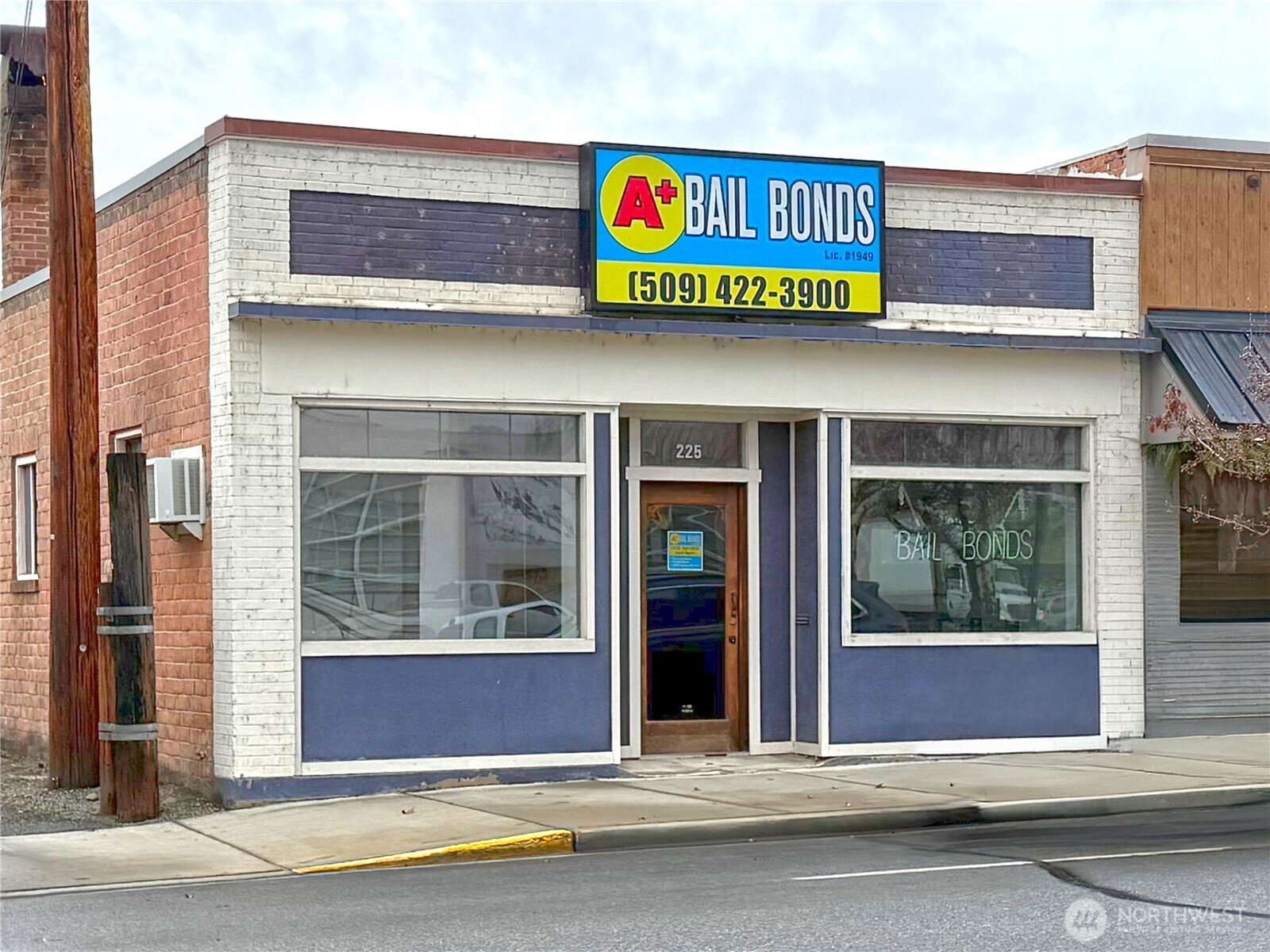 225 Pine Street Okanogan WA 98840