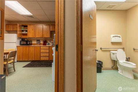 646 Okoma Drive Omak WA 98841