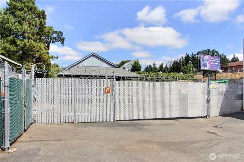 209 125th Street S Street S Tacoma WA 98444