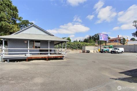 209 125th Street S Street S Tacoma WA 98444