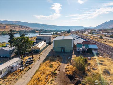 623 Goose Rock Lane Malaga WA 98828