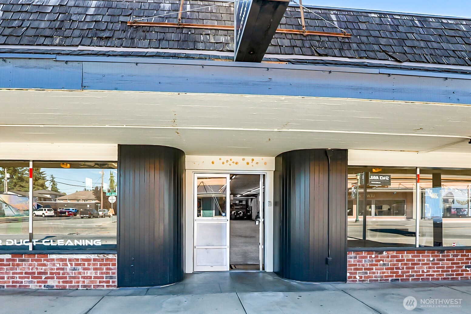 123 N Lewis Street Monroe WA 98272