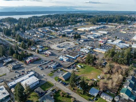 3890 Wheaton Way Bremerton WA 98310
