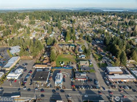 3890 Wheaton Way Bremerton WA 98310