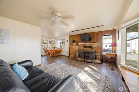 3515 Everett Avenue Everett WA 98201