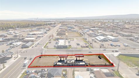 1211 E Lewis Street Pasco WA 99301