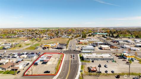 1211 E Lewis Street Pasco WA 99301