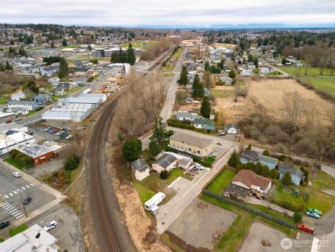 5698 2nd Avenue Ferndale WA 98248