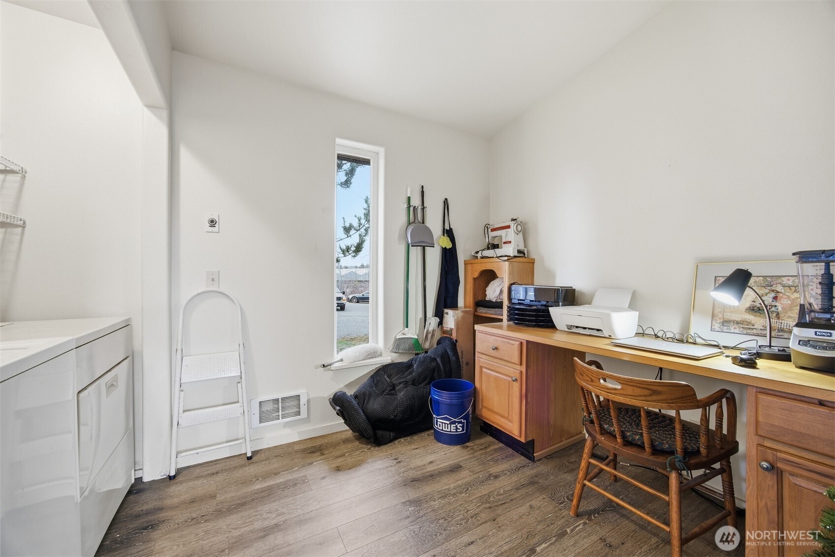 5698 2nd Avenue Ferndale WA 98248