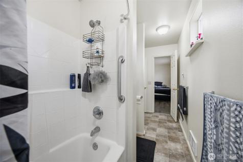5698 2nd Avenue Ferndale WA 98248
