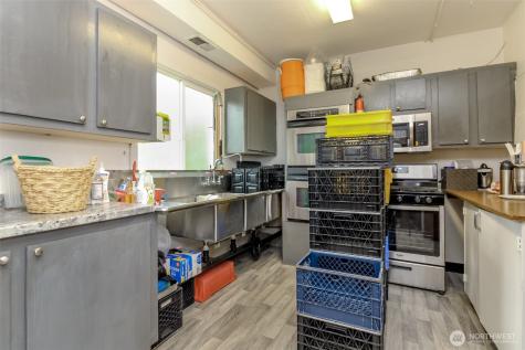 1316 SW Holden Street Seattle WA 98106