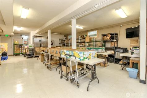 1316 SW Holden Street Seattle WA 98106