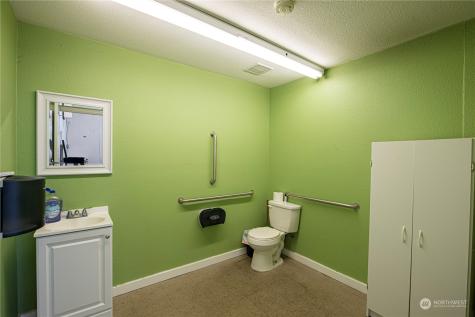 34049 Military Road S Auburn WA 98001