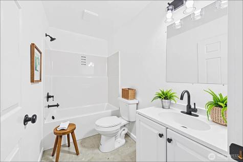 1022 E Delilah Rose Lane Westport WA 98595