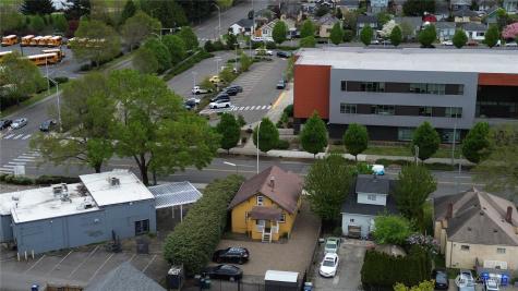 337 Park Avenue N Renton WA 98057