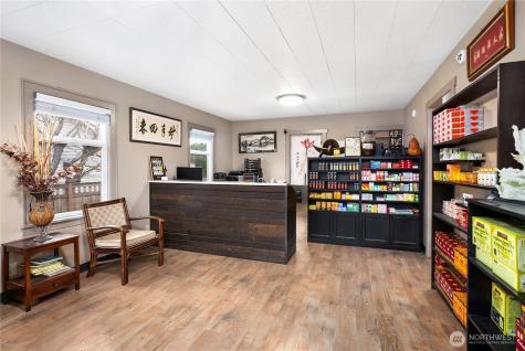 337 Park Avenue N Renton WA 98057