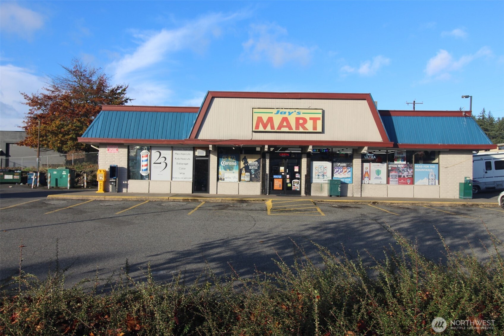 15805 1st Avenue S Burien WA 98148