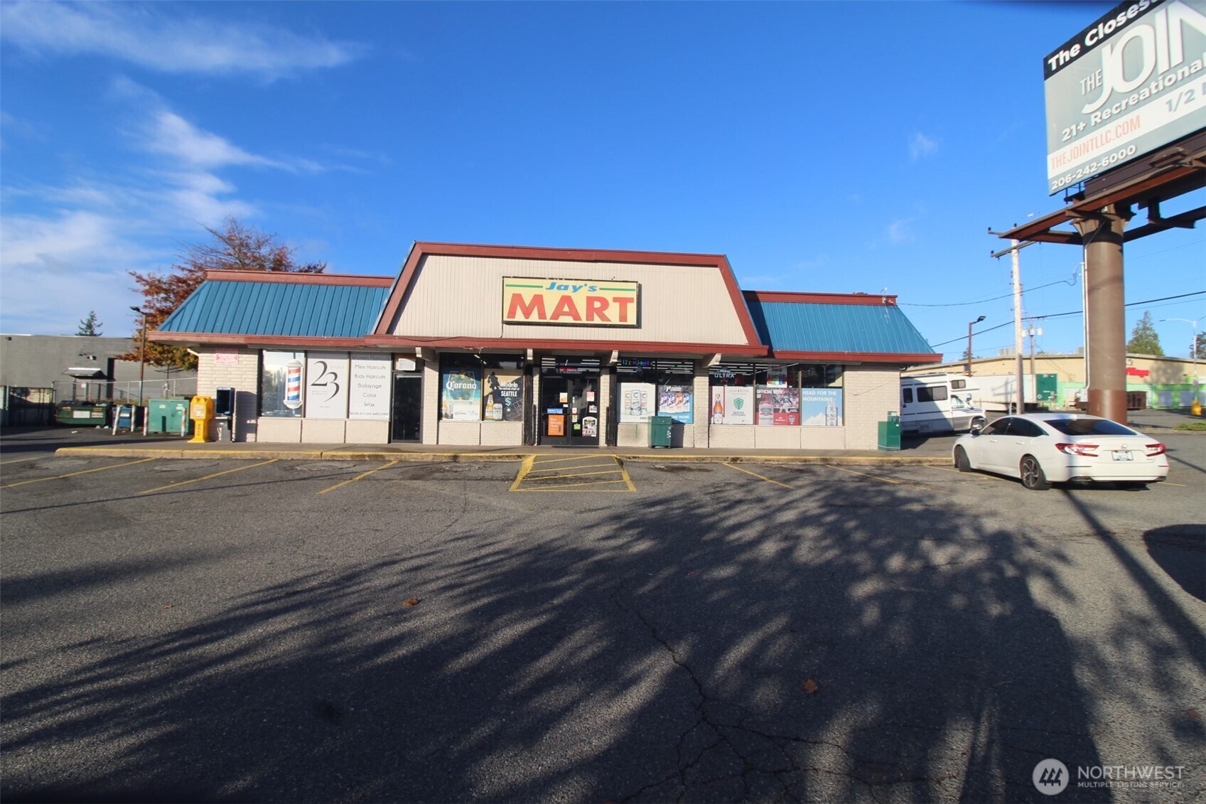 15805 1st Avenue S Burien WA 98148