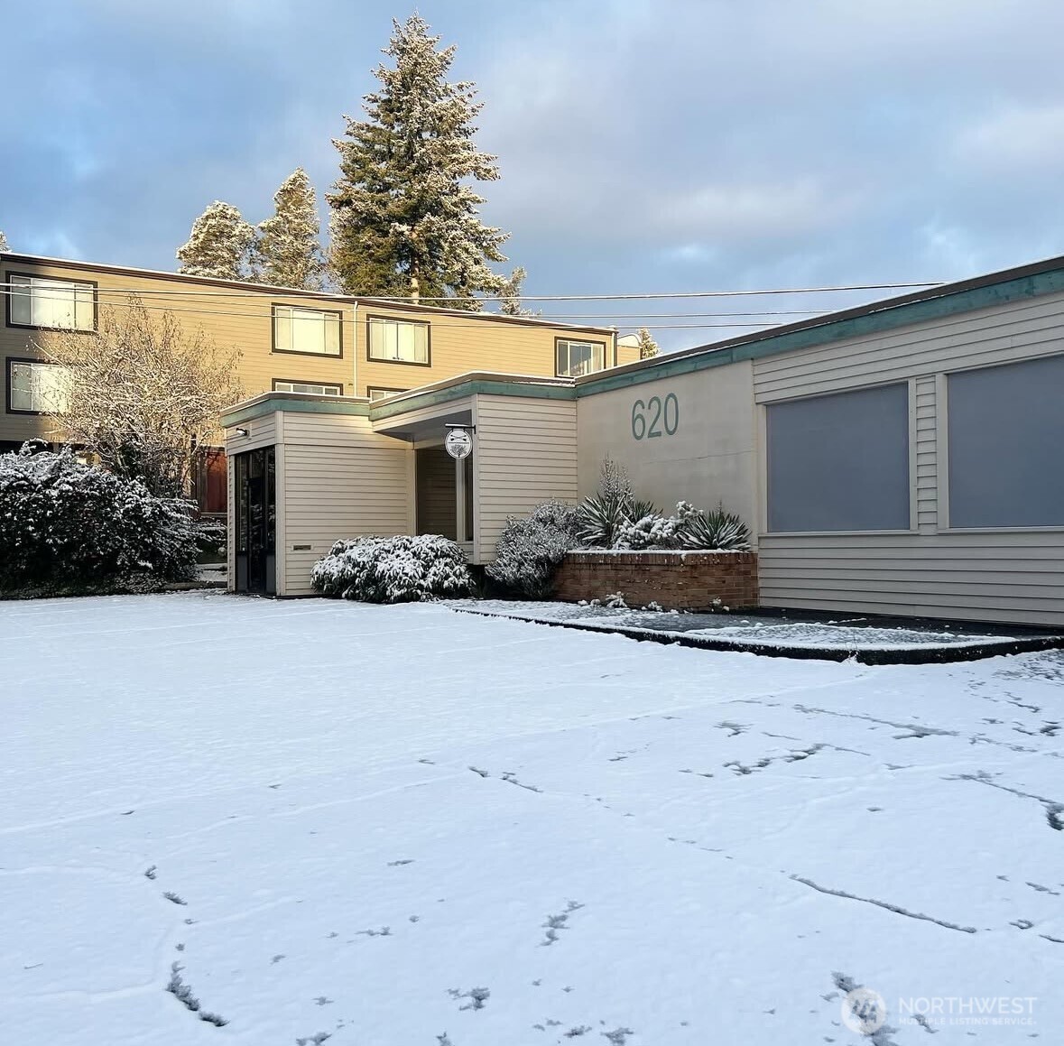 620 SW 150th Street Burien WA 98166