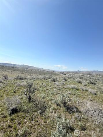 74 Highway 97 Omak WA 98841