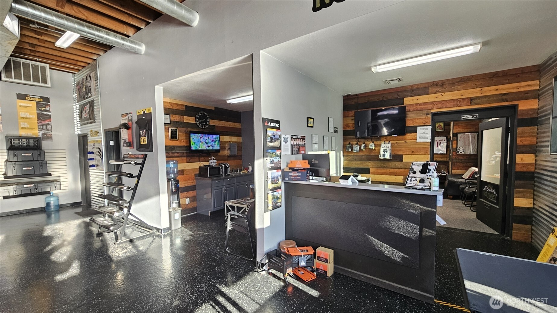 1406 Tennant Way Longview WA 98632