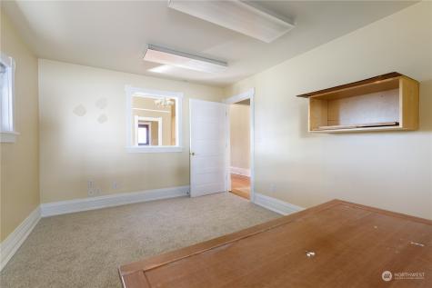 1199 SE Dock Street Oak Harbor WA 98277