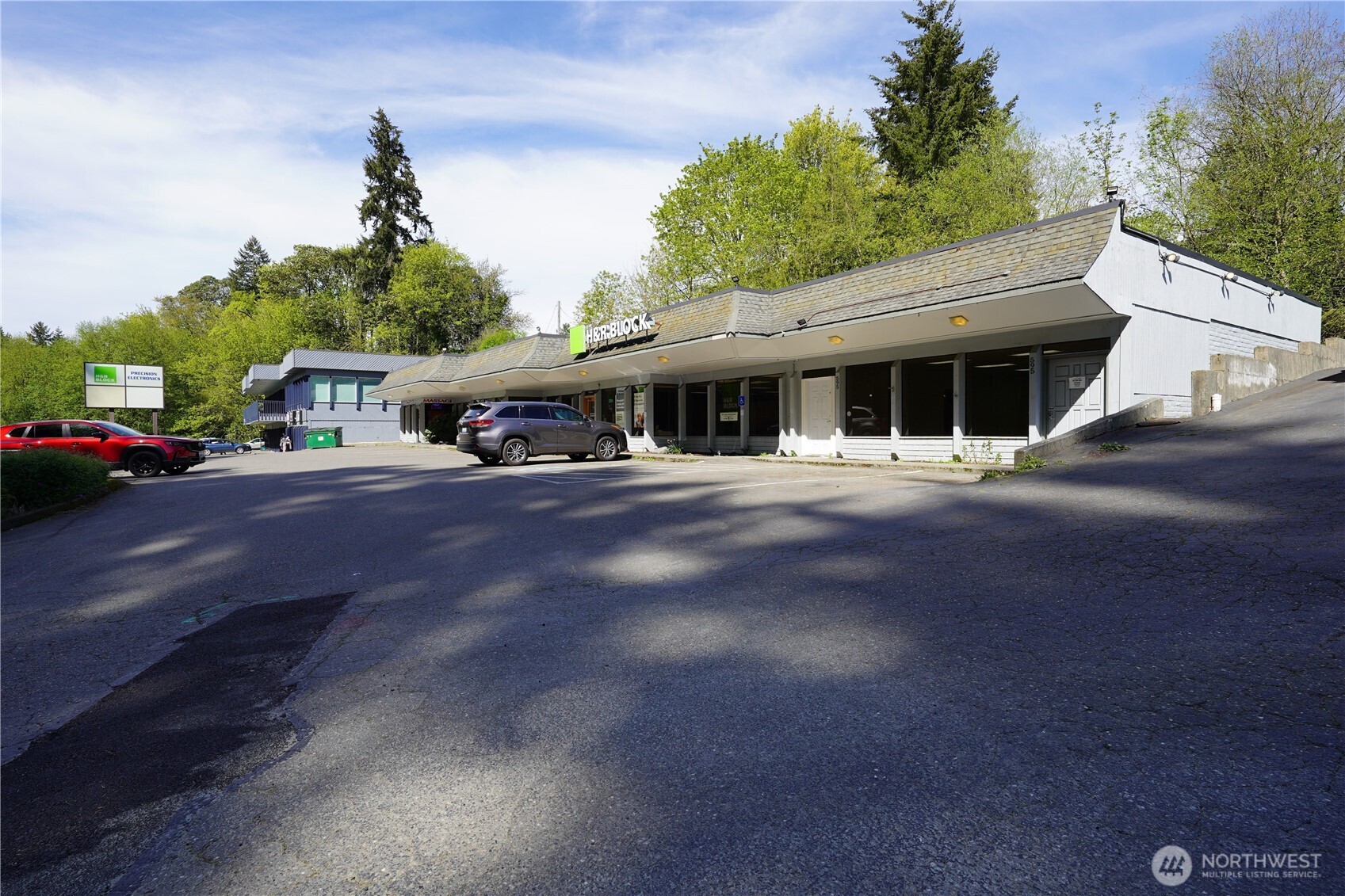 595 Bethel Avenue SE Port Orchard WA 98366
