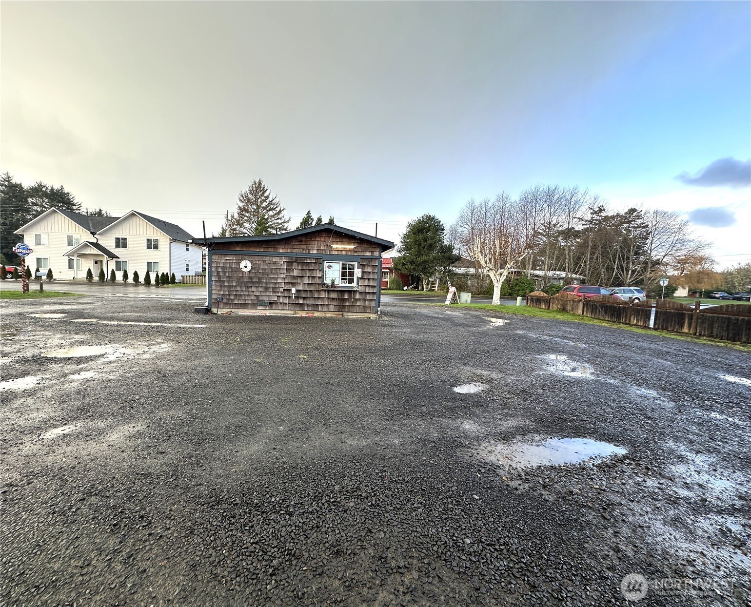 1804 Pacific Ave N Long Beach WA 98631