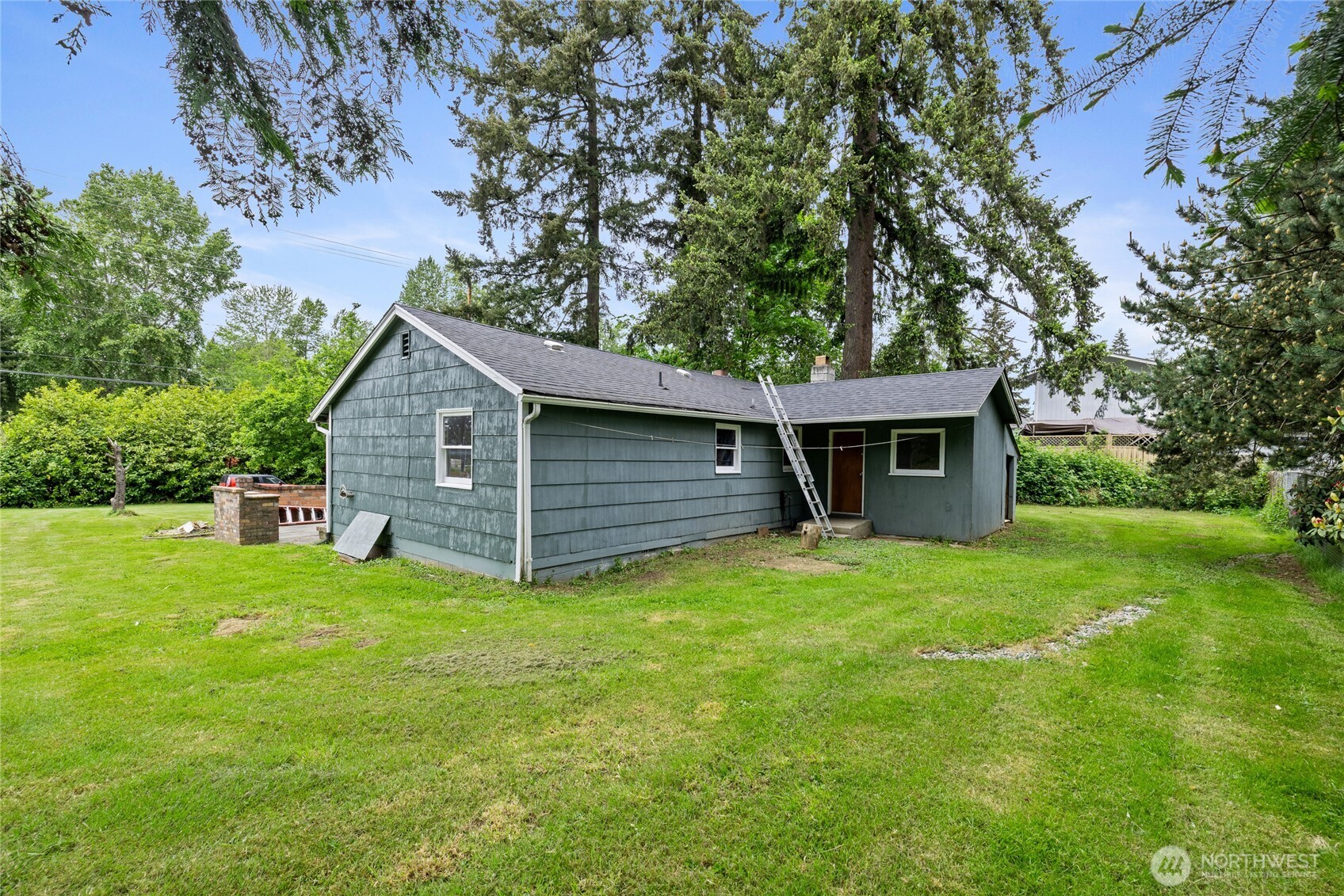 12413 Canyon Road Puyallup WA 98373