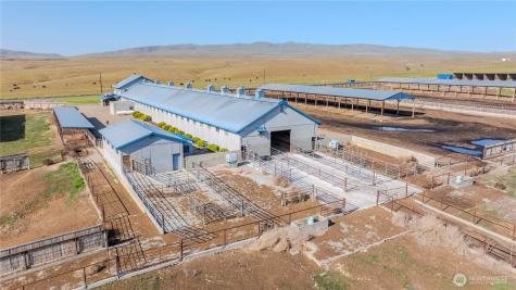 1400 Lewandowski Road Sunnyside WA 98944