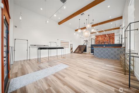 210 N 1st Street Kalama WA 98625