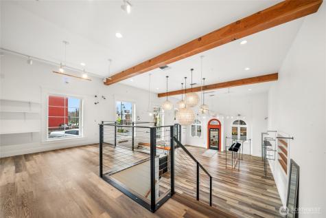 210 N 1st Street Kalama WA 98625