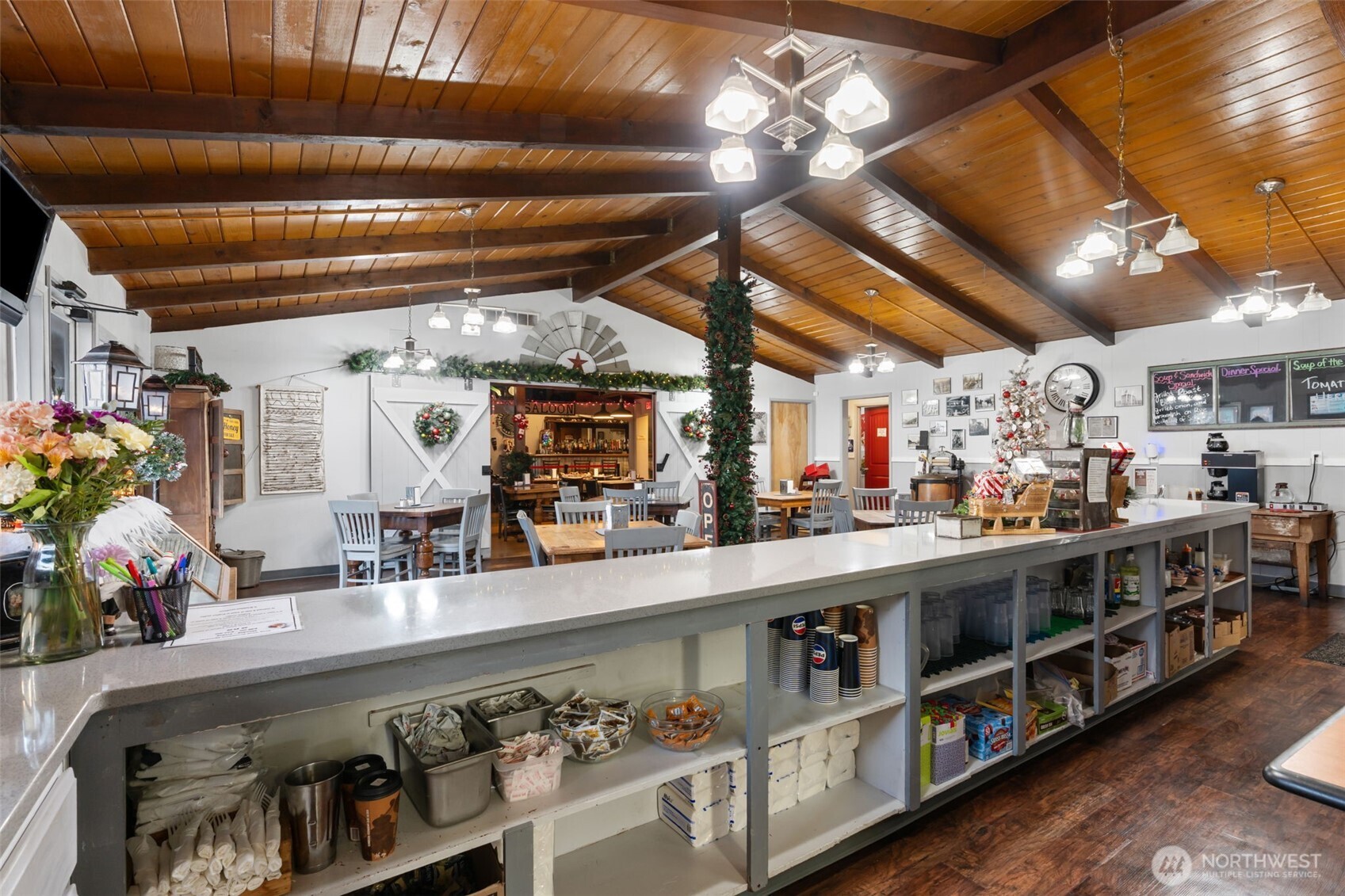 314 W Pine Street Oakville WA 98568