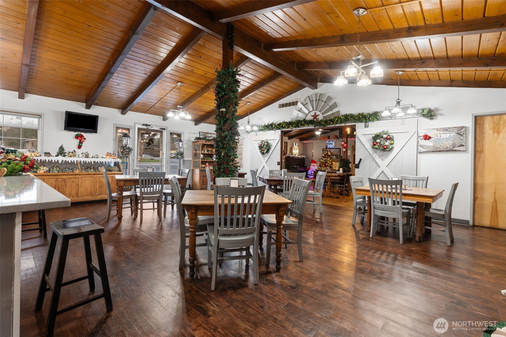 314 W Pine Street Oakville WA 98568