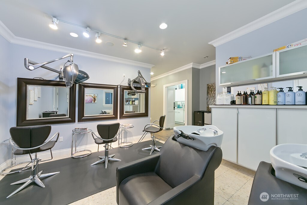 407 W Galer Street Seattle WA 98119