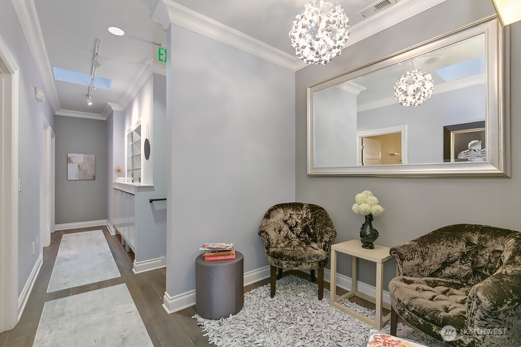 407 W Galer Street Seattle WA 98119
