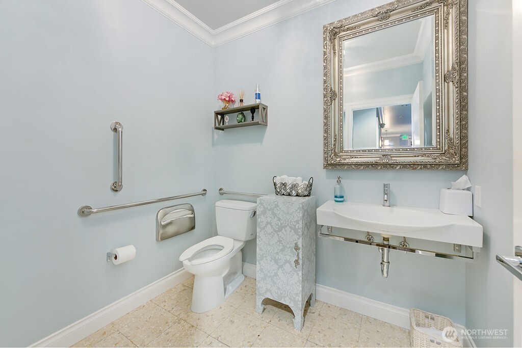 407 W Galer Street Seattle WA 98119