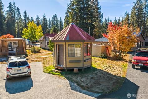 14193 Chiwawa Loop Leavenworth WA 98826
