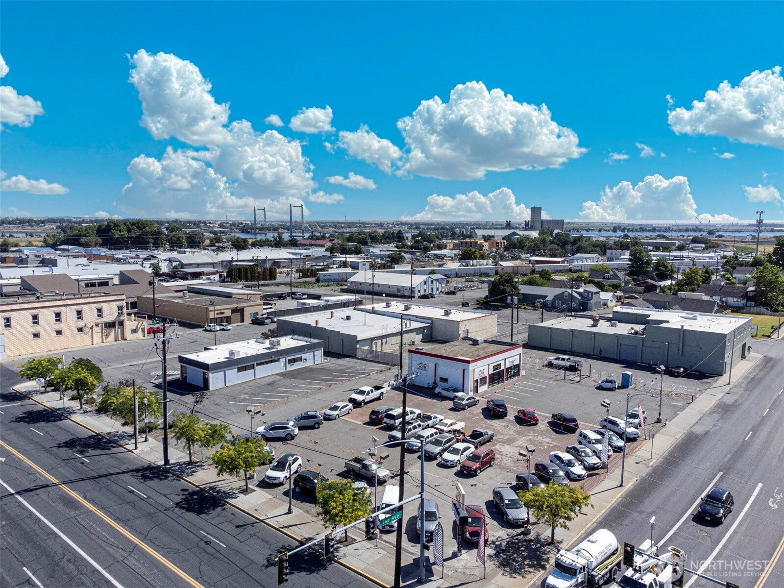 1 E 1st Avenue Kennewick WA 99336