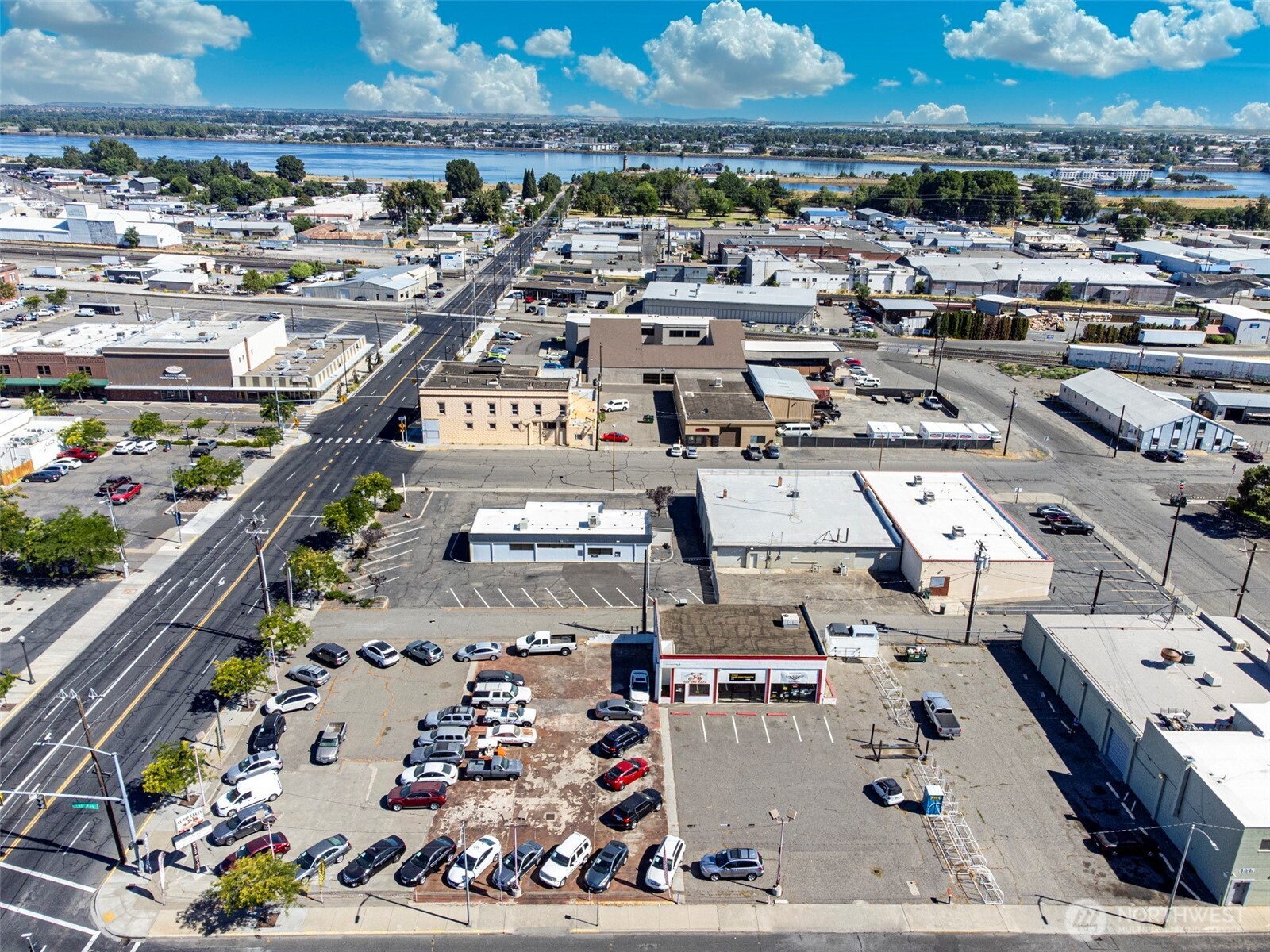 1 E 1st Avenue Kennewick WA 99336