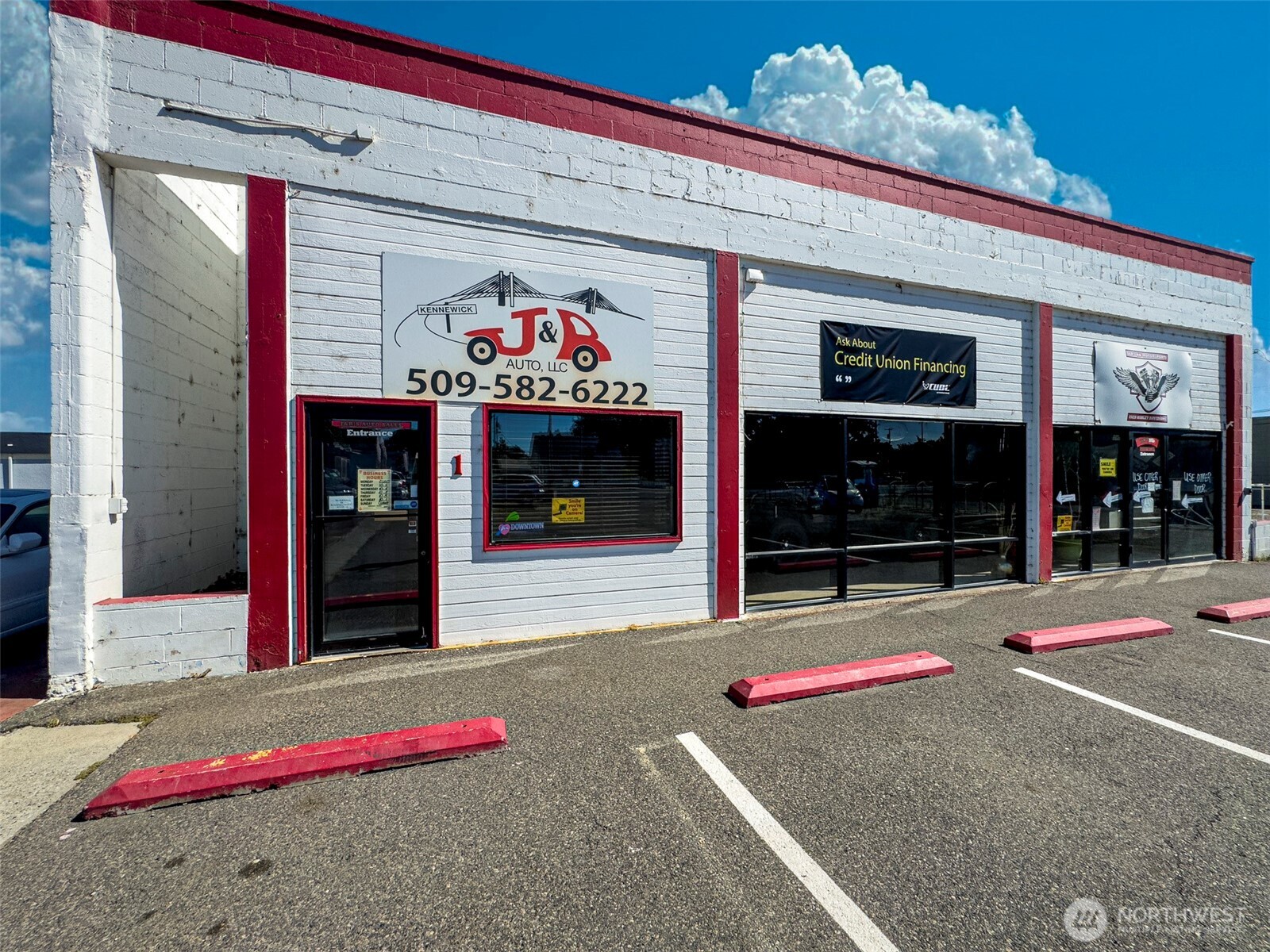 1 E 1st Avenue Kennewick WA 99336