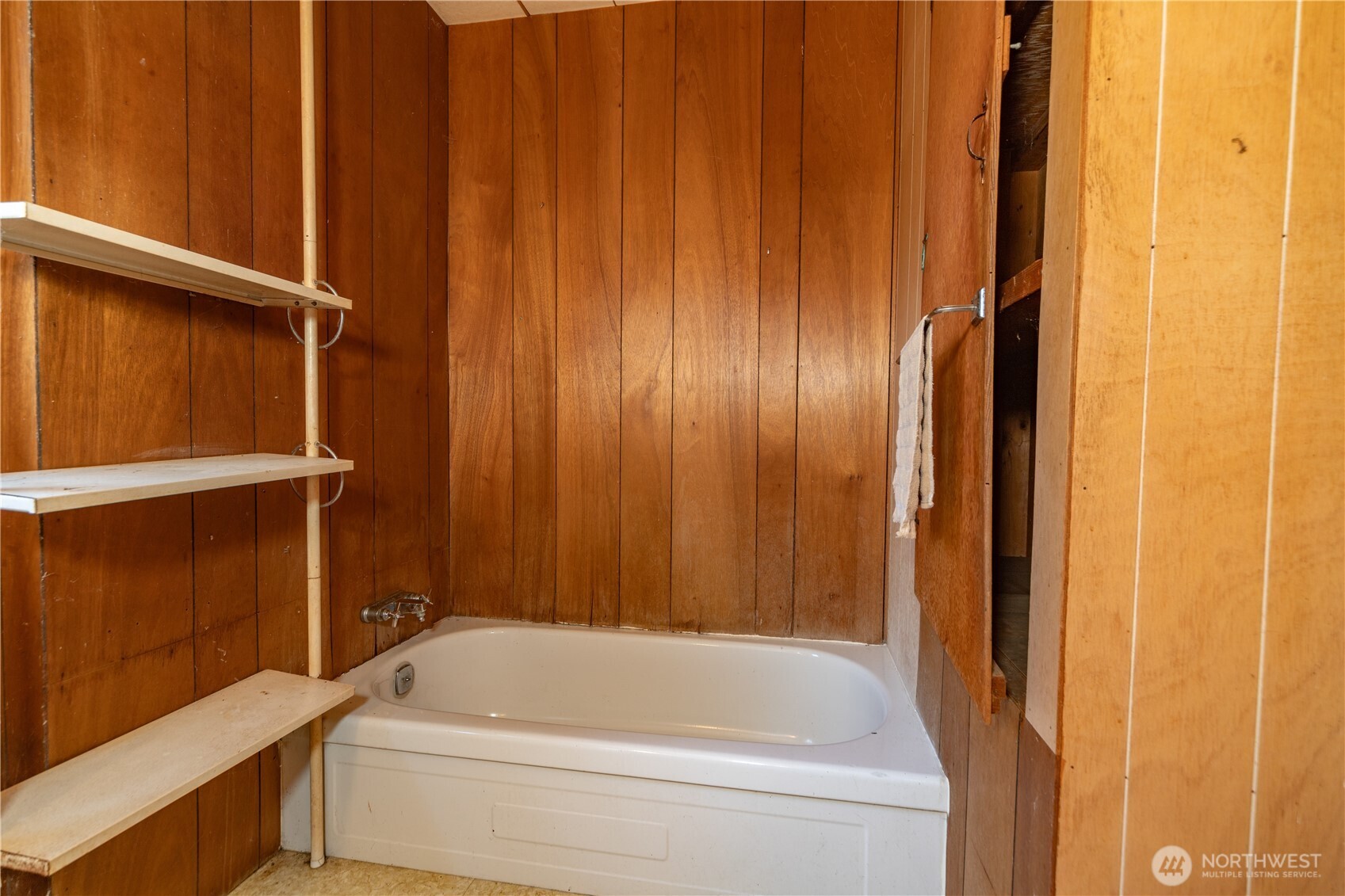 781 Irondale Road Port Hadlock WA 98339